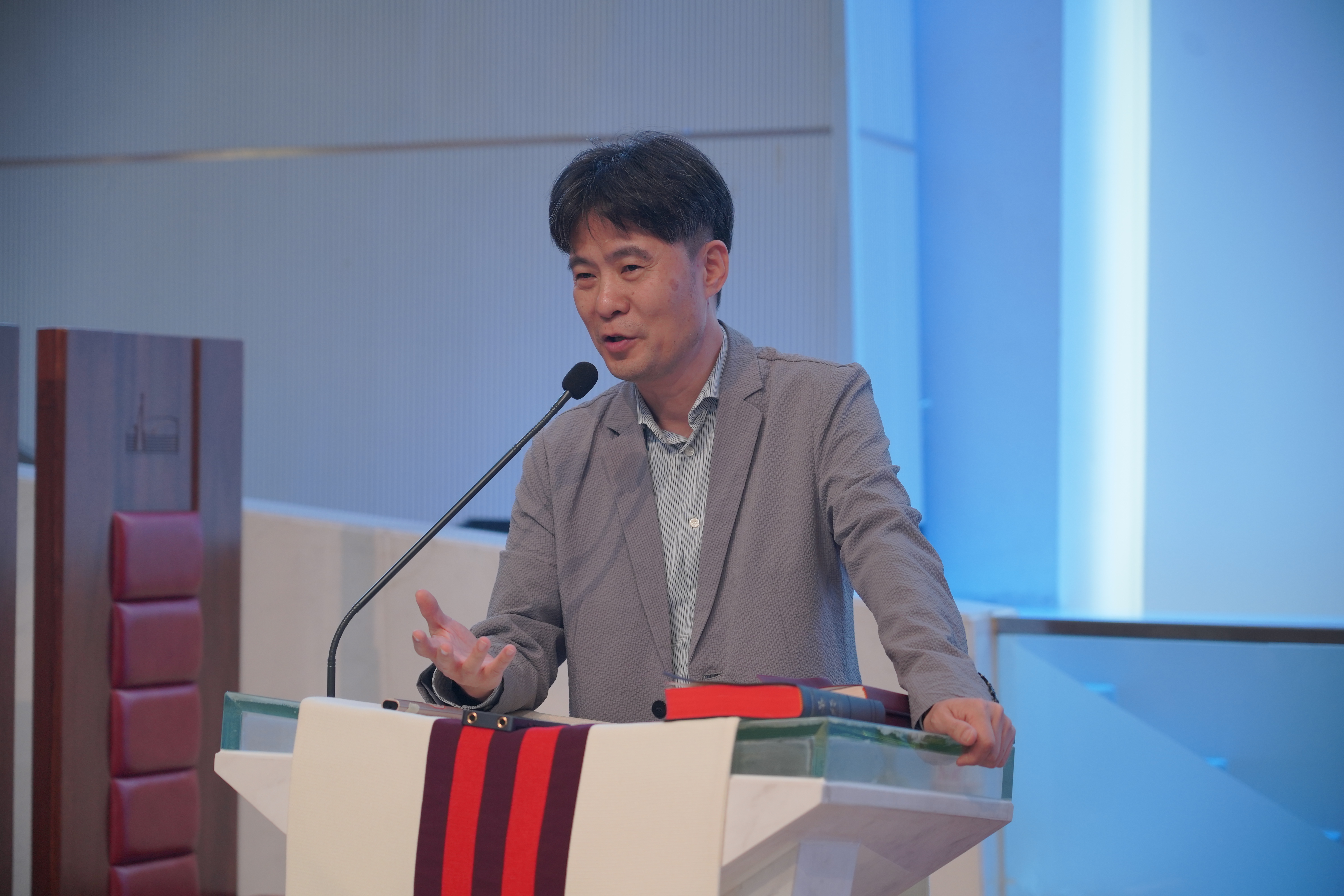 02 广州市基督教协会会长陈穗生牧师领学.JPG