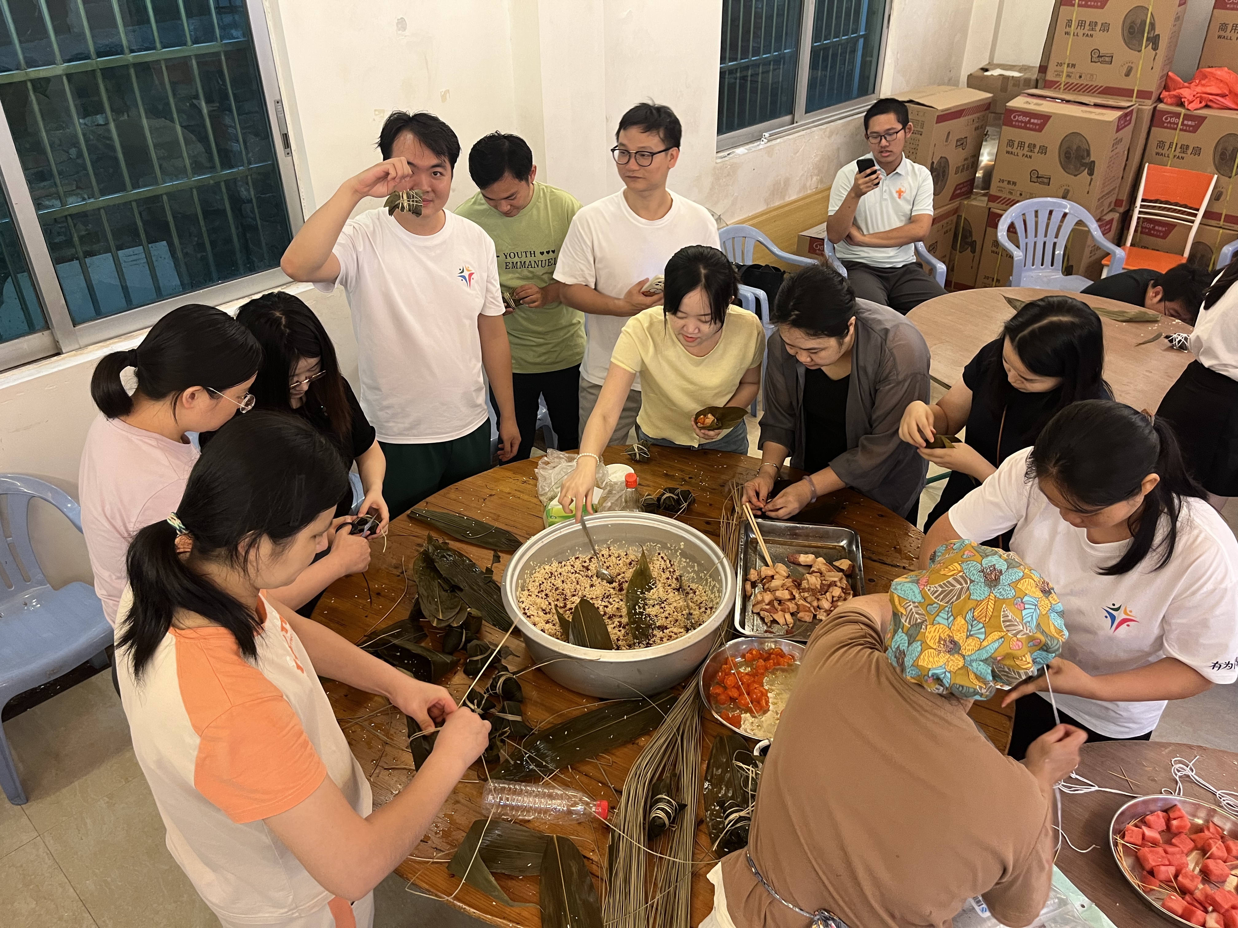 积极参与.jpg